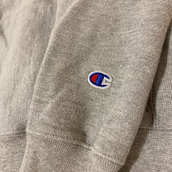 Champion reverse weave grey sweater size L - Picture 3 of 3